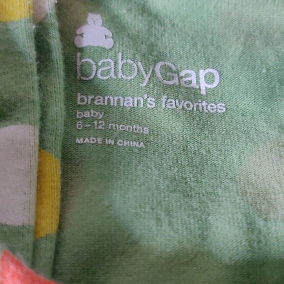 Mixed Winter Bundle with Top & 2 Bottoms!‎ - Picture 3 of 8